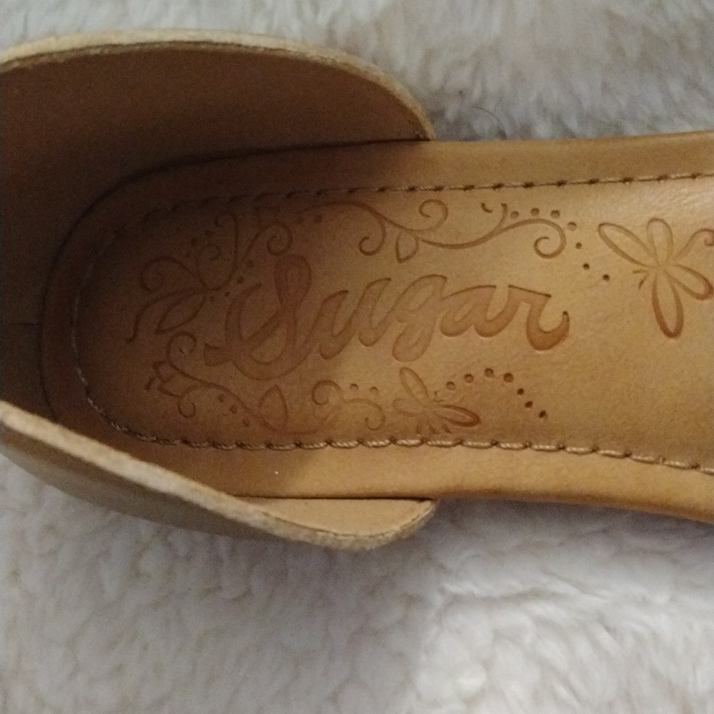 Sugar brand gold sandals - Picture 3 of 4